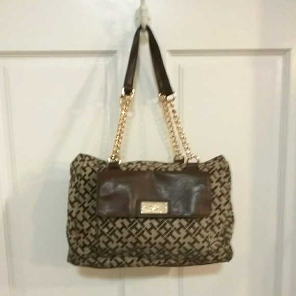 Tommy Hilfiger over shoulder brown logo bag - Picture 3 of 13